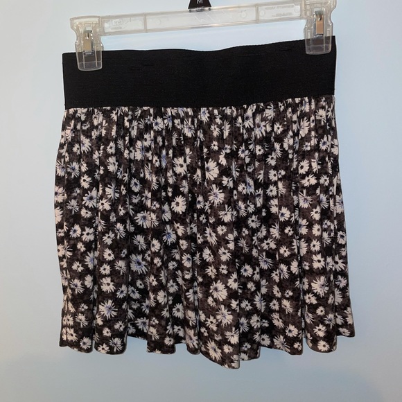 American Eagle Women’s Skirt size XS - Picture 6 of 6